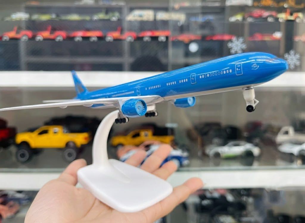  Mô hình máy bay VN Airlines Boeing B777 300ER 20cm MB20011 