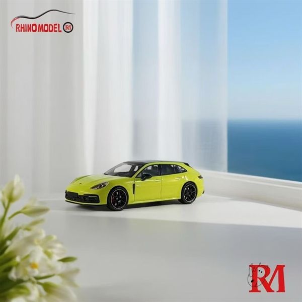  Mô hình xe Porsche Panamera Travel Version tỉ lệ 1:64 Rhino Model OT64128 