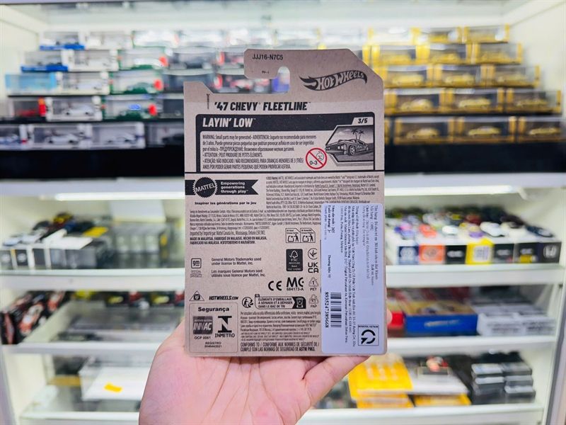  Mô hình xe tải Chevrolet Chevy Fleetline '47 Hotwheels kim loại có bản quyền chính hãng tỉ lệ 1:64 C4982-CV 