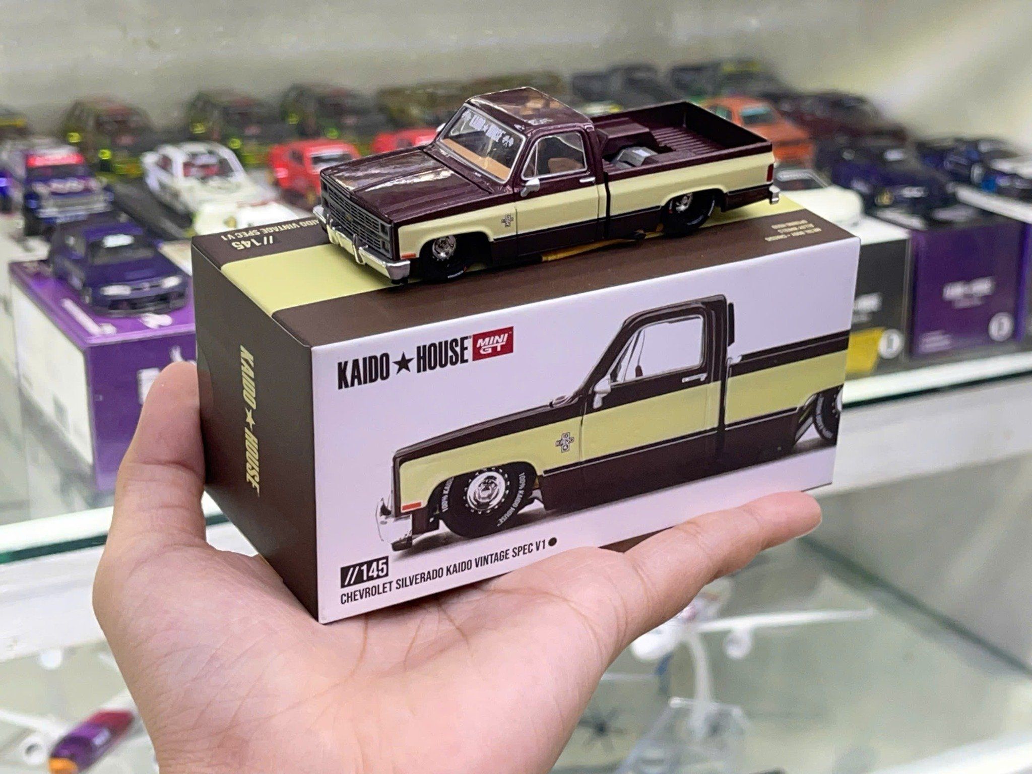 [Hàng Loose] Mô hình xe Chevrolet silverado vintage Spec V1 tỉ lệ 1:64 Kaido House KHMG145L 