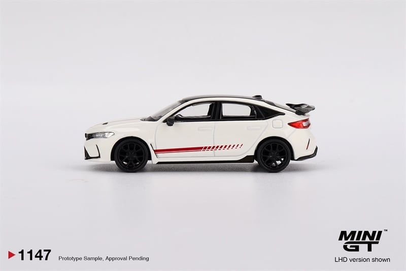  Mô hình xe Honda Civic Type R Ultimate Edition tỉ lệ 1:64 MiniGT MGT01147 