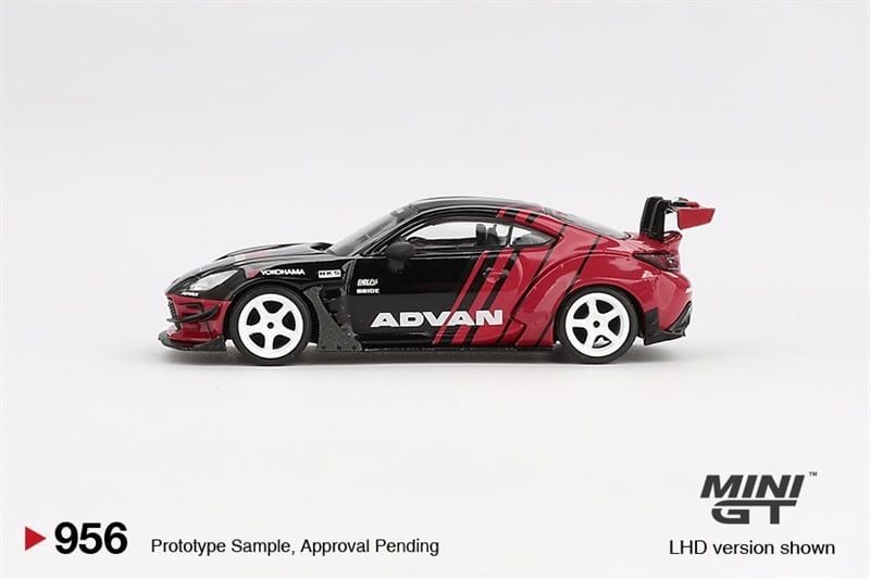  [Hàng Loose] Mô hình xe Toyota GR86 HKS TYPE R ADVAN 2022 Tokyo Auto Salon tỉ lệ 1:64 MiniGT MGT00956 