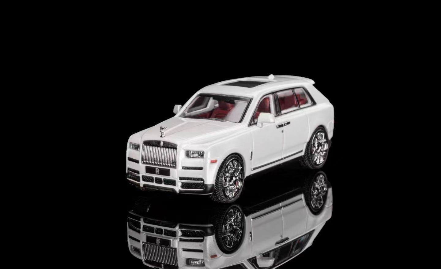  Mô hình xe Rolls Royce Cullinan sixth approved custom crom wheel tỉ lệ 1:64 SC Art OT64657 