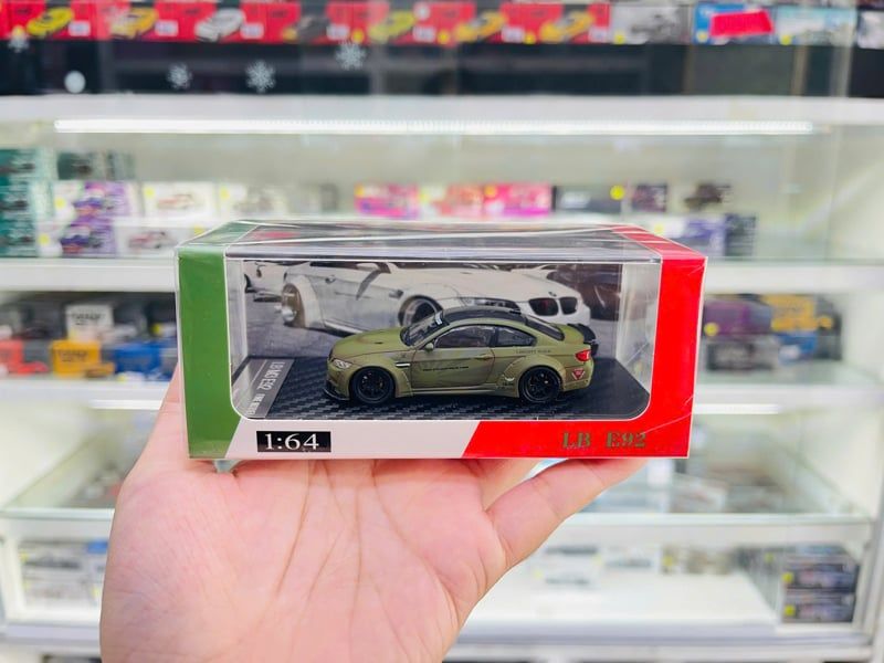  Mô hình xe LB-Works BMW M3 E92 Diecast tỉ lệ 1:64 FINE MODEL OT64904 