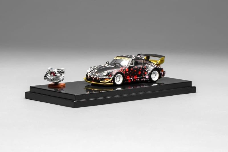  Mô hình xe Porsche RWB 964 Rauh Welt Begriff Sakura Aoki tỉ lệ 1:64 Motorhelix M62106 