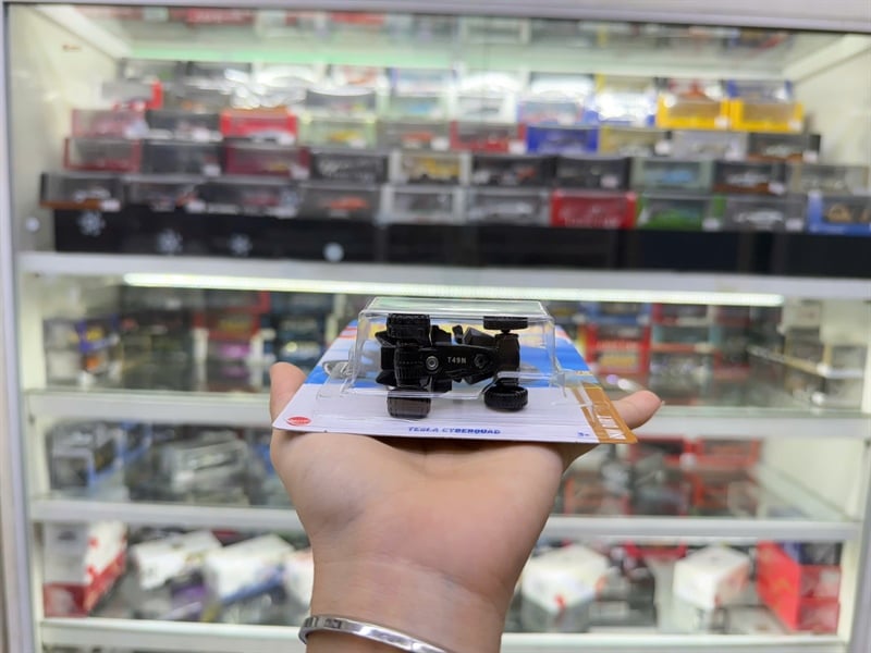  Mô hình xe Tesla Cyperquad black Hotwheels kim loại có bản quyền chính hãng tỉ lệ 1:64 C4982-TE 