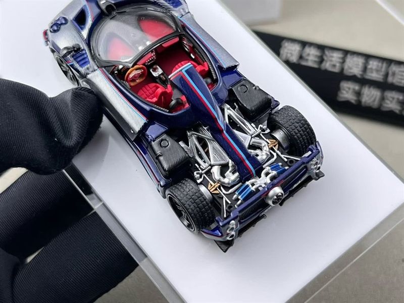  Mô hình xe Pagani Zonda Arrivederci tỉ lệ 1:64 TNT OT64725 