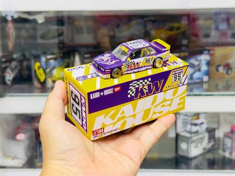  [Hàng Loose] Mô hình xe BMW M3 Kaido KW V1 1:64 Kaidohouse KHMG194 
