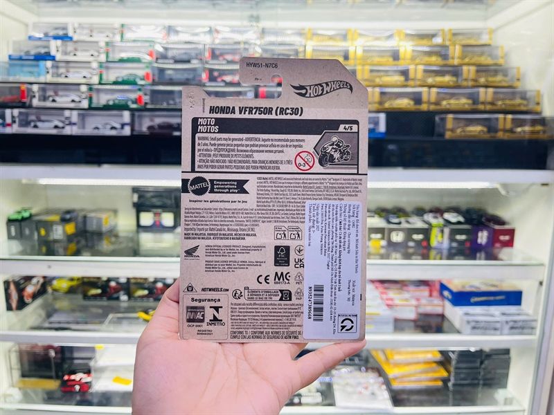  Mô hình xe mô tô Honda VFR750R (RC30) Hotwheels kim loại có bản quyền chính hãng tỉ lệ 1:64 C4982-HD 