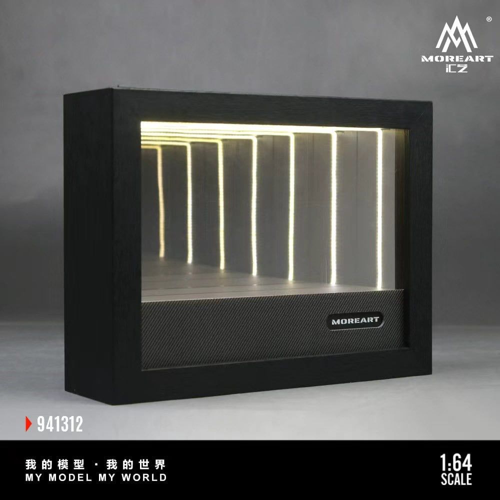  Hộp trưng bày khung tích hợp ABYSS gương cảnh có đèn cổng sạc Type-C tỉ lệ 1:64 MoreArt MO941312 