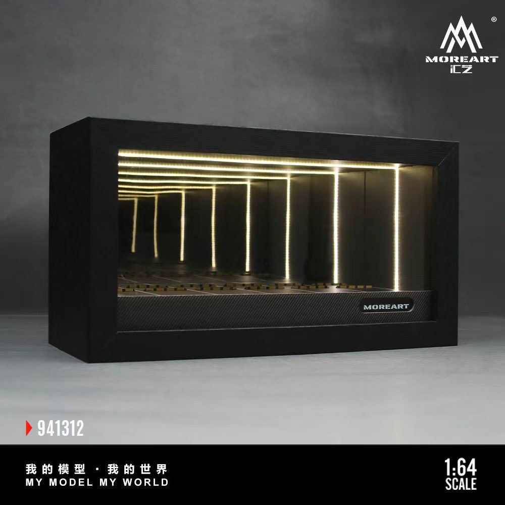  Hộp trưng bày khung tích hợp ABYSS gương cảnh có đèn cổng sạc Type-C tỉ lệ 1:64 MoreArt MO941312 