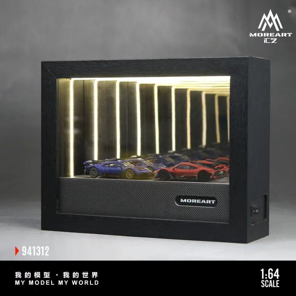  Hộp trưng bày khung tích hợp ABYSS gương cảnh có đèn cổng sạc Type-C tỉ lệ 1:64 MoreArt MO941312 
