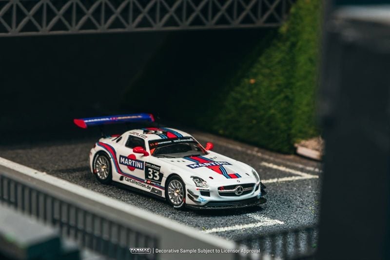  Mô hình xe Mercedes-Benz SLS AMG GT3 – 12h Zandvoort 2014 Winner tỉ lệ 1:64 Tarmac Works T64-087-14ZDV33 