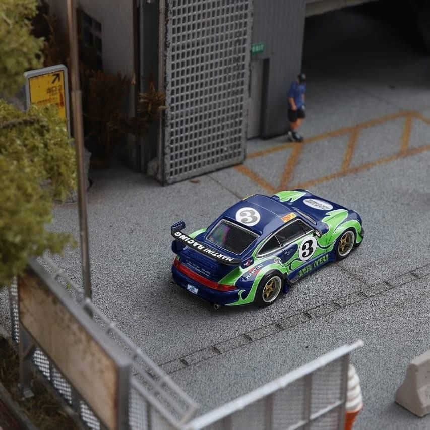  Mô hình xe Porsche RWB 993 Rauh-Welt custom Limited To 999pcs tỉ lệ 1:64 Star model OT64767 