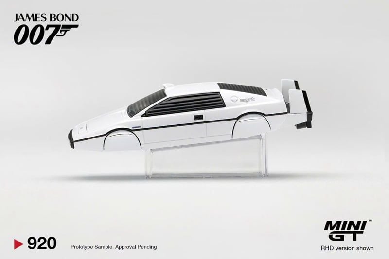  Mô hình xe Lotus Esprit S1 “The Spy Who Loved Me” Submarine tỉ lệ 1:64 MiniGT MGT00920-007 