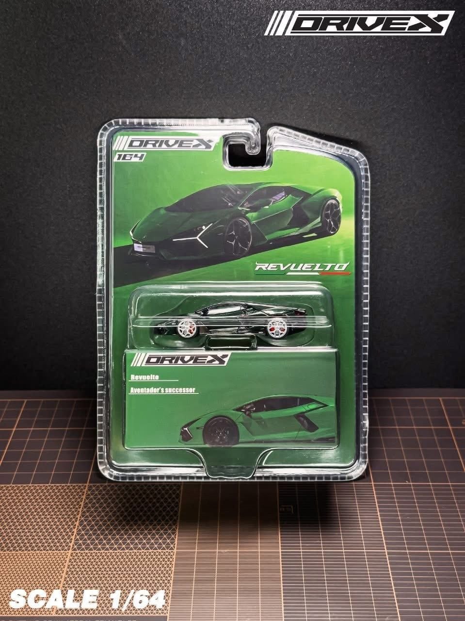  Mô hình xe lamorghini Revuelto Hanging Card Board Diecast Model tỉ lệ 1:64 Drive X OT64785 