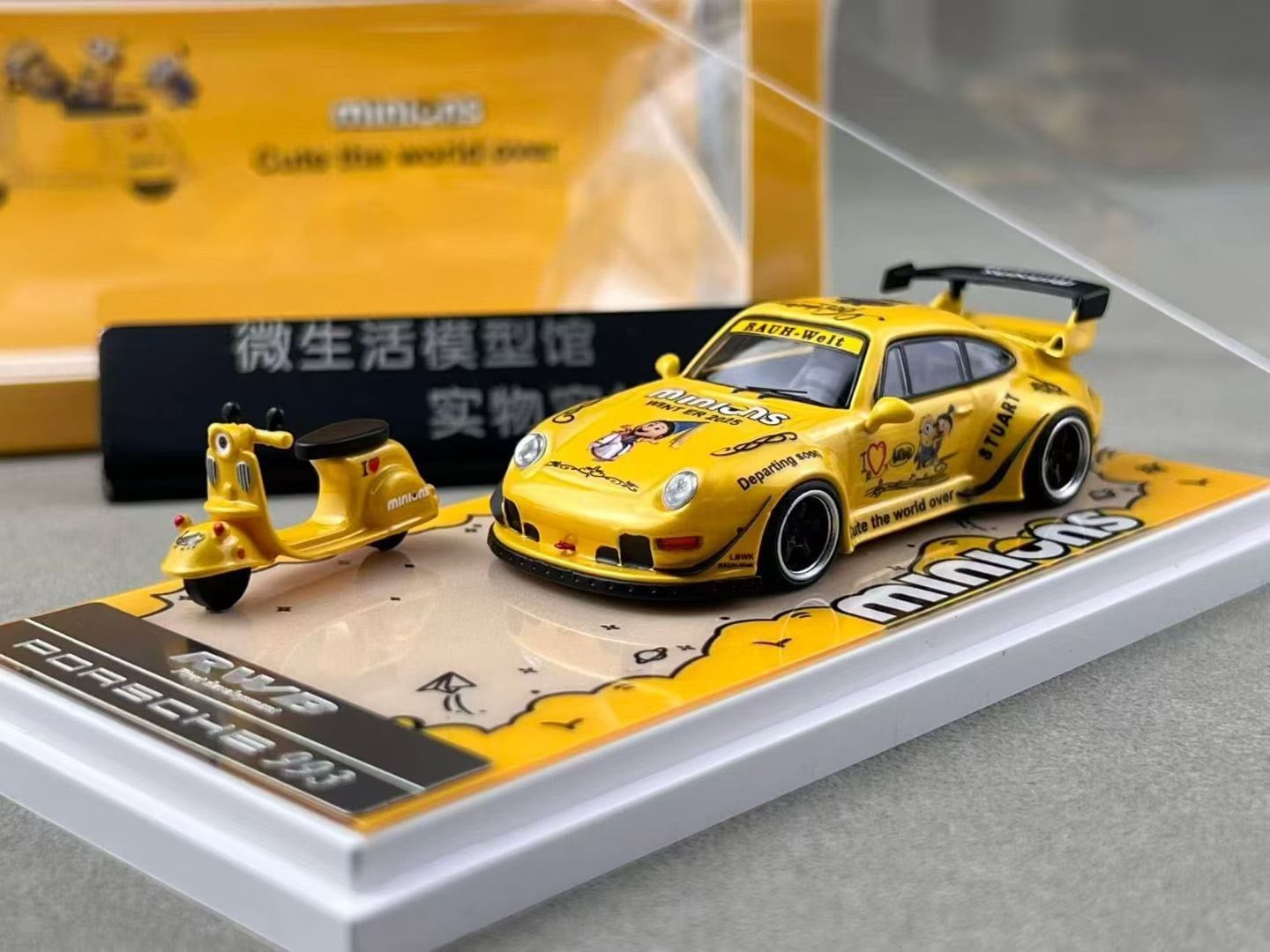  Mô hình xe Porsche 911 RWB Rauh Welt 993 & 964 Minion livery tỉ lệ 1:64 ZJWJ Model OT64786 