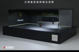  Hộp trưng bày mica mô phỏng Lamborghini xoay màn hình đứng cảnh mô hình 1:64 MoreArt MO970107 