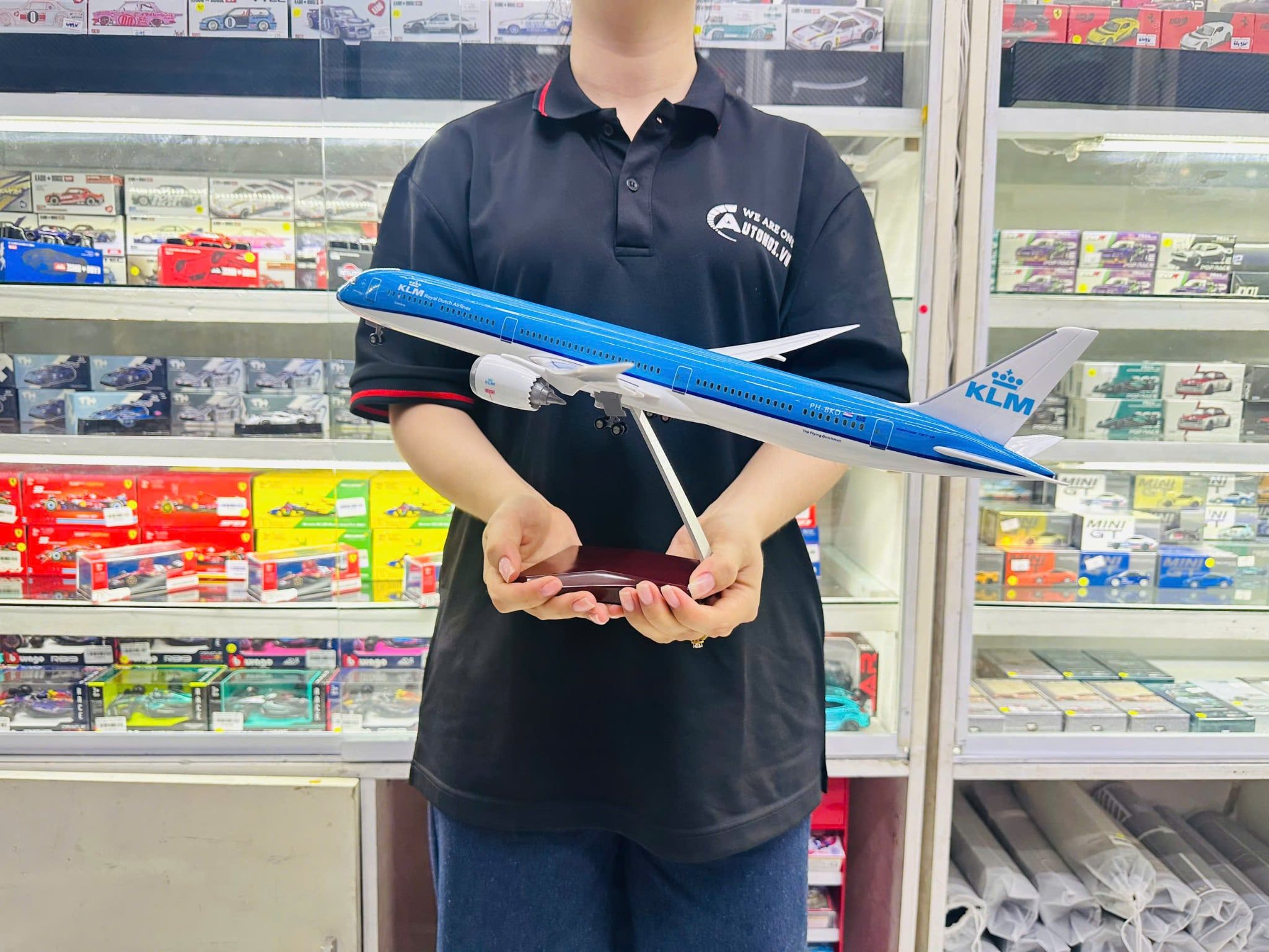  Mô hình máy bay dòng B B787 KLM no led MB47124 