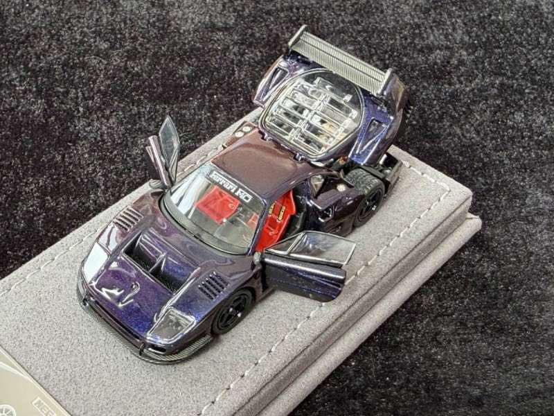  Mô hình Ferrari Cavallino F40 full open tỉ lệ 1:64 AOC model OT64837 