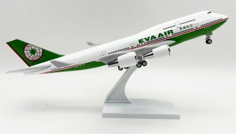  Mô hình máy bay EVA Air Boeing B747 30cm MB30023 