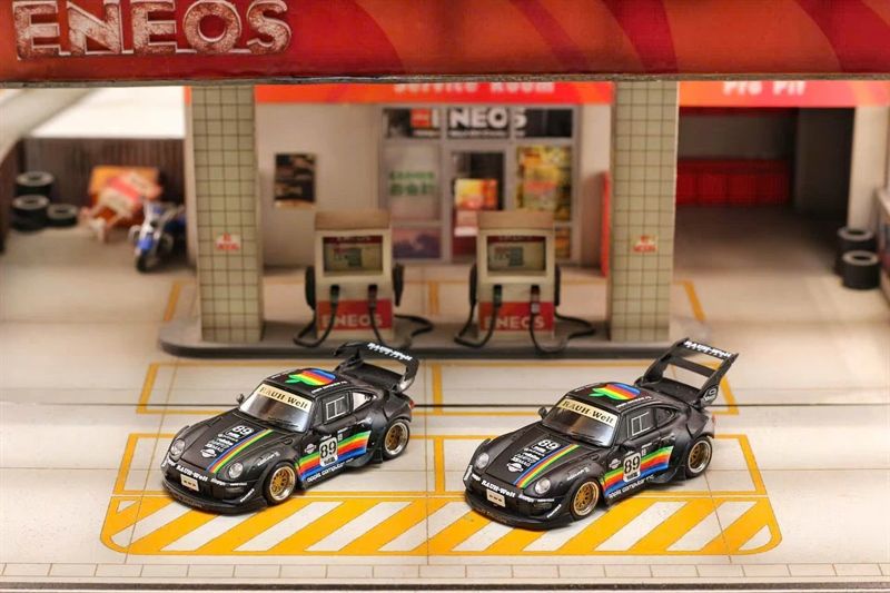  Mô hình xe Porsche RWB 993 Matte Black Apple track paint tỉ lệ 1:64 Street Weapon OT64681 