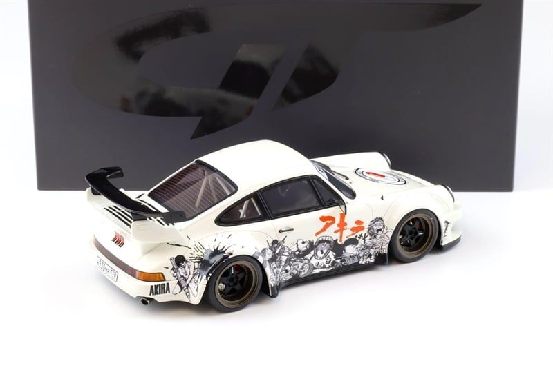  Mô hình xe Porsche 911 RWB Rauh-Welt Akira 2024 Glacier white tỉ lệ 1:18 GT Spirit GT508 