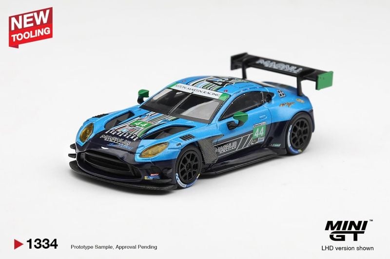  Mô hình xe Aston Martin Vantage GT3 Evo #44 Magnus Racing 2025 IMSA Daytona 24 Hrs tỉ lệ 1:64 MGT01334-CH 