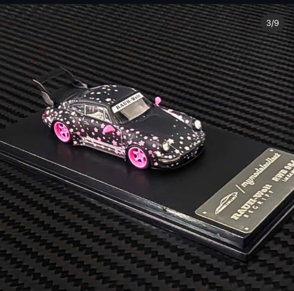  Mô hình xe Porsche RWB 964 high wing black peach flower tỉ lệ 1:64 Mymodelcollect MC640024E 