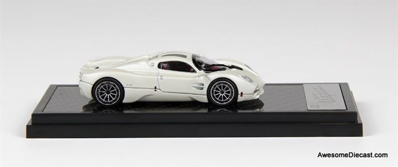  Mô hình xe ô tô Pagani Utopia Coupe gold tỉ lệ 1:64 LCD models LCD64039-GO 