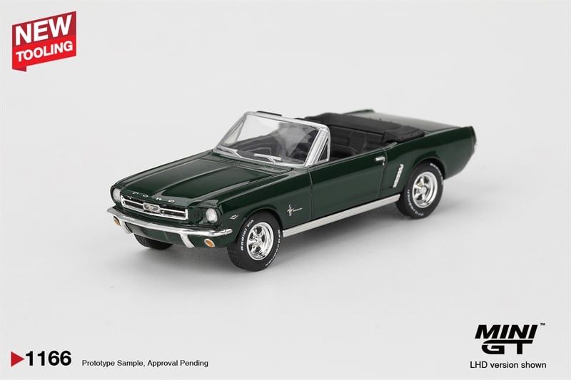  Mô hình xe Ford Mustang Convertible 1964 Highland Green card tỉ lệ 1:64 MiniGT MGT01166 HAVE CHASE CAR 