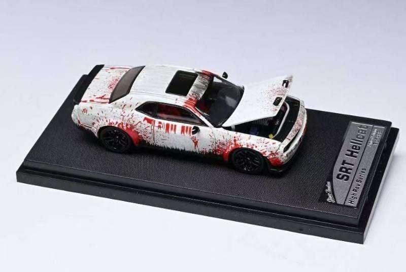 Mô hình xe Dodge Hellcat SRT Thriller Paint mở capo tỉ lệ 1:64 Stance Hunters OT64518 