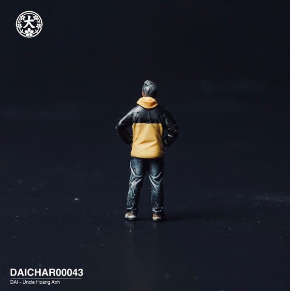  Mô hình nhân vật DAI Uncle Hoang Anh tỉ lệ 1:64 DAI002 
