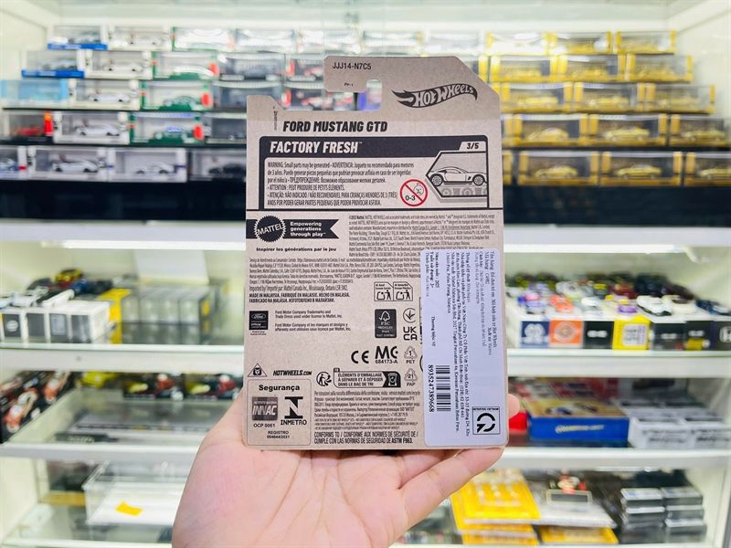  Mô hình xe Ford Mustang GTD Hotwheels kim loại có bản quyền chính hãng tỉ lệ 1:64 C4982-FO 