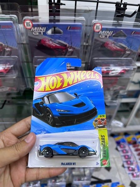  Mô hình xe McLaren W1 Blue Hotwheels kim loại có bản quyền chính hãng tỉ lệ 1:64 C4982-MC 