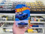  Mô hình xe BMW 2002 Hotwheels kim loại có bản quyền chính hãng tỉ lệ 1:64 C4982-BMW 