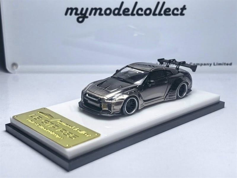  Mô hình xe Nissan GTR R35 Chromed Black tỉ lệ 1:64 Mymodelcollect MC640004Q 
