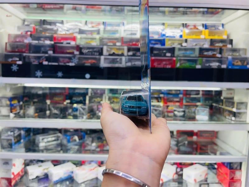  Mô hình xe Audi Avant RS2 '94 Hotwheels kim loại có bản quyền chính hãng tỉ lệ 1:64 C4982-AD 