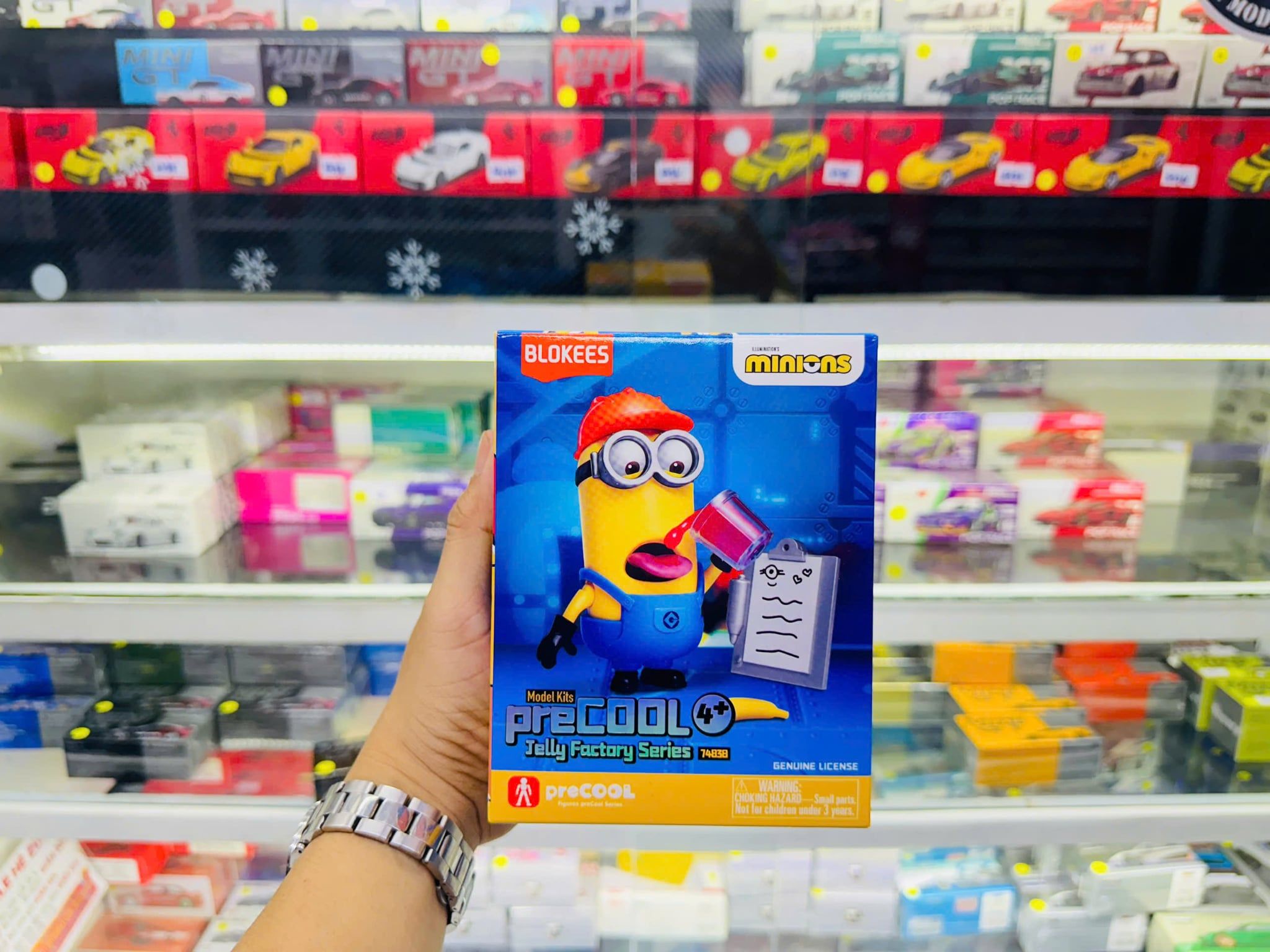  Mô hình Blokees Model Kits-preCOOL-Minions-04 Kevin the Jelly Taster 74838 