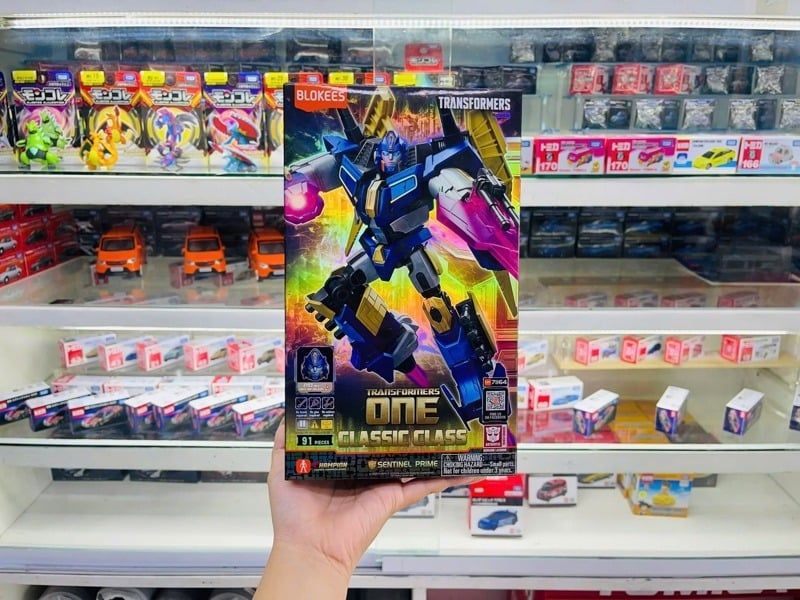  Mô hình lắp ráp có đèn serries Transformers Classic Class(CC) 14 ONE Sentinel Prime (Luminous Eyes) Blokees 71164 