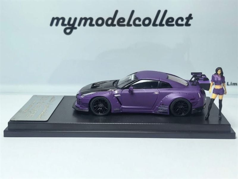 Mô hình xe Nissan GTR R35 Matt Purple Carbon Fiber Cover Paint + Includes Figure tỉ lệ 1:64 Mymodelcollect OT64756 