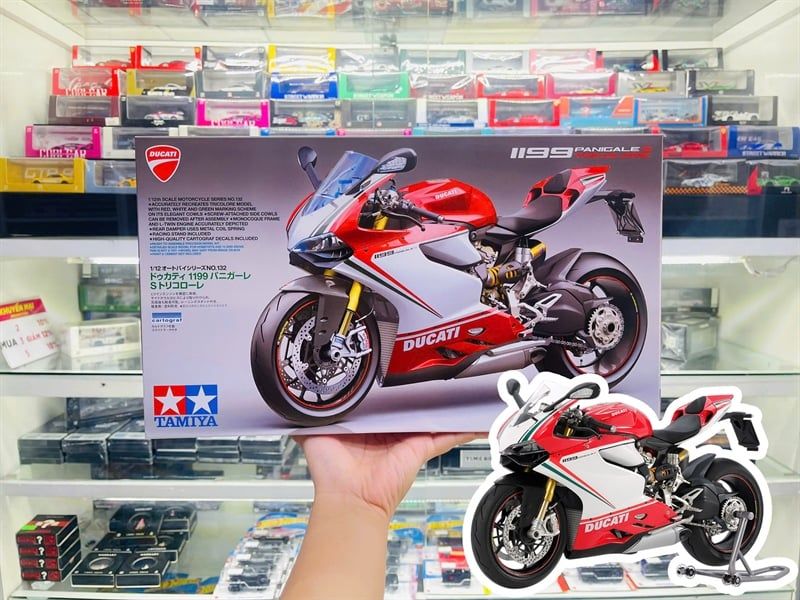  Mô hình Kit Mô tô Ducati 1199 Panigale S Tricolore 1:12 Tamiya 14132 