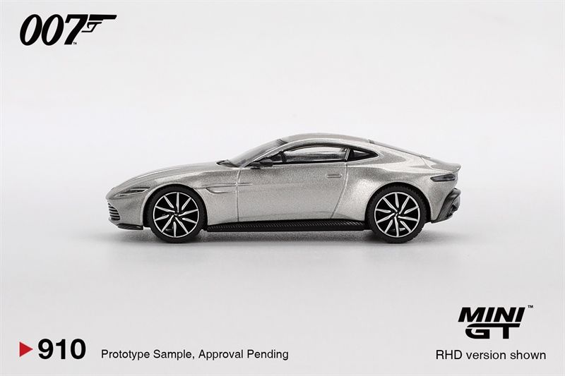  Mô hình xe Aston Martin DB10 English Blister Packaging bản card tỉ lệ 1:64 MiniGT MGT00910-007E 