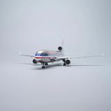  Mô hình máy bay American McDonnell MD-11 có bánh xe kích thước 47cm no led MB47119 