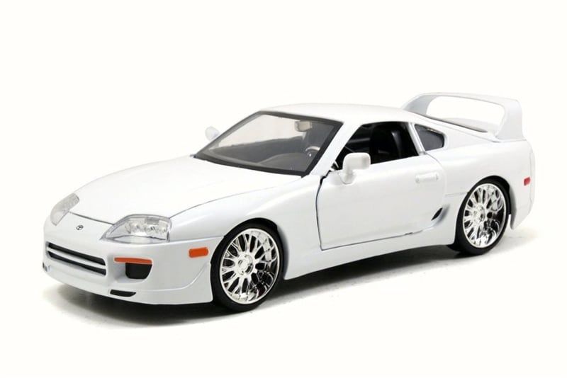  Mô hình xe Brian's Toyota Supra, White Fast & Furious tỉ lệ 1:32 Jada 24075-36 