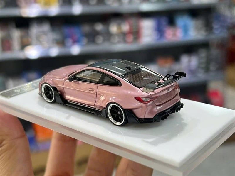  Mô hình xe BMW G82 M4 hợp kim tỉ lệ 1:64 Street Weapon OT64278 