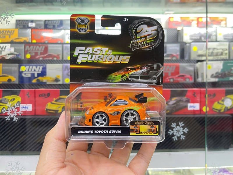  Đồ chơi xe mô hình JADA TOYS 1:43 Small Blocks - Toyota Supra Brian's 24126A 