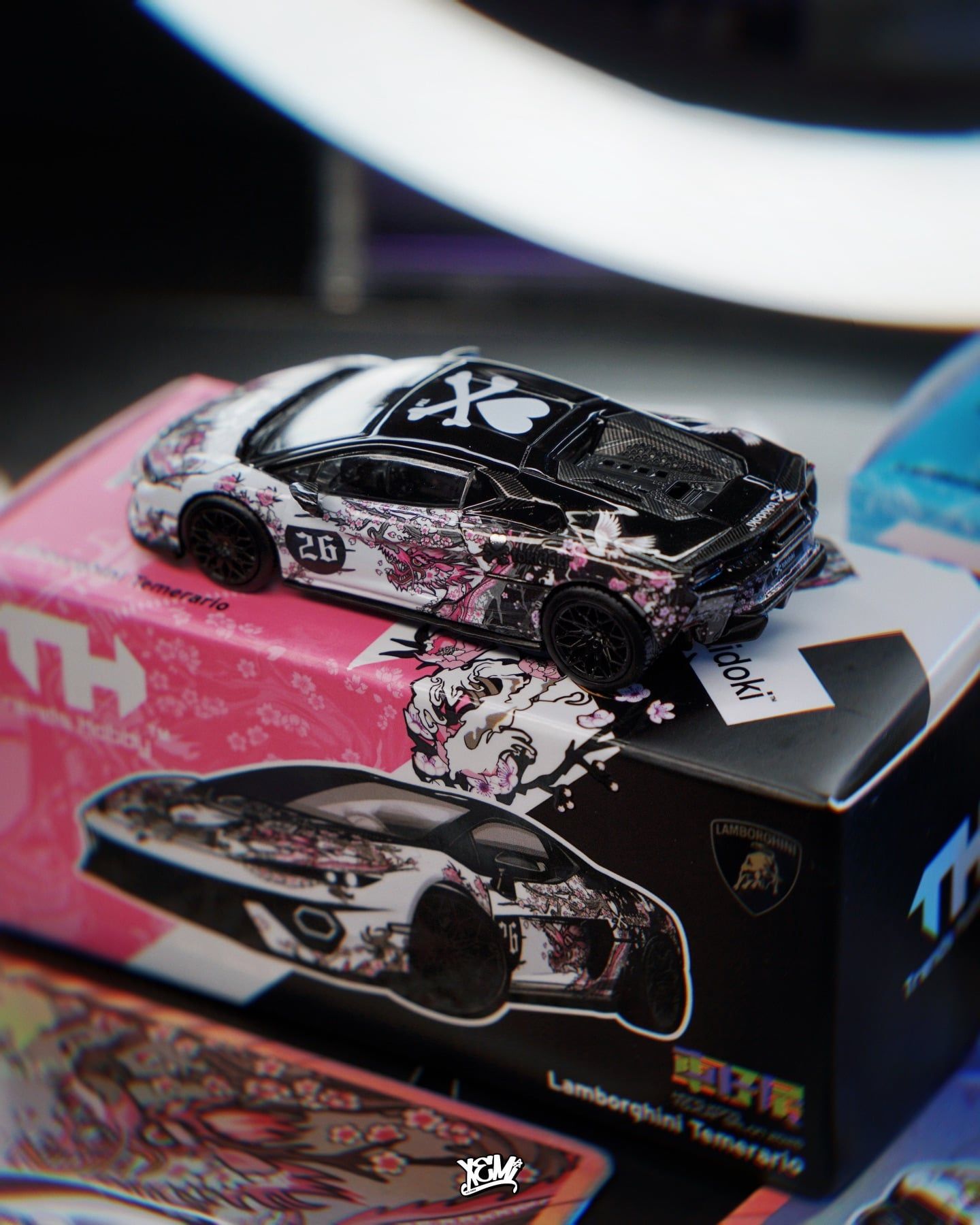  Mô hình xe Lamborghini Temerario Tokidoki HKTCS 2026 tỉ lệ 1:64 Trends Hobby 241082 