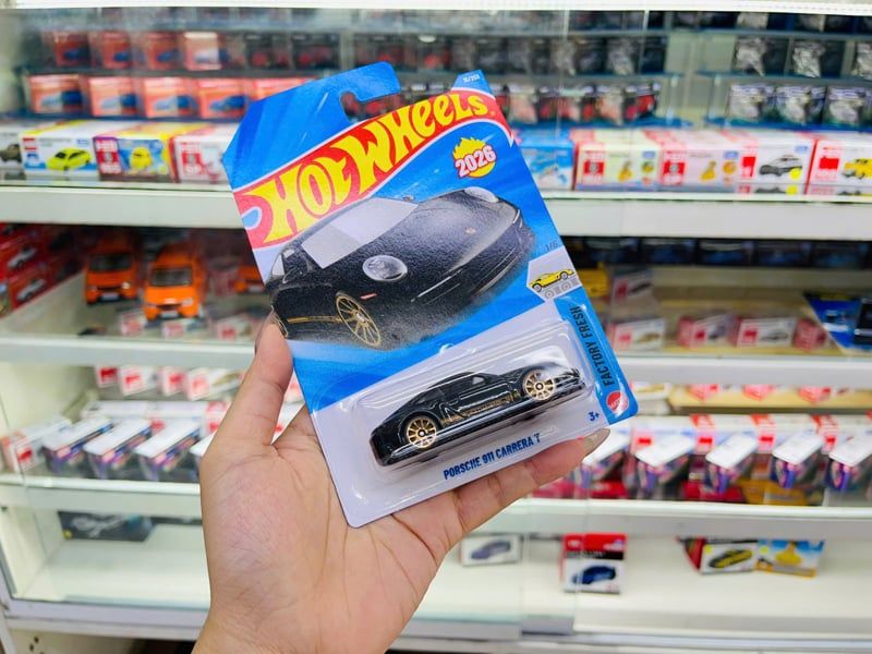  Mô hình xe Porsche 911 Carrera T Hot Wheels kim loại có bản quyền chính hãng tỉ lệ 1:64 C4982-PO 