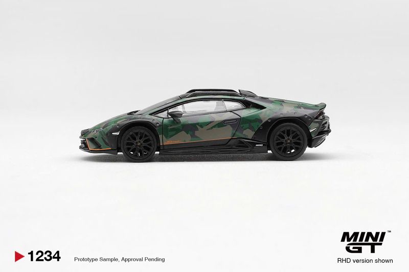  Mô hình xe Lamborghini Huracán Sterrato All Terrarin BOSCO tỉ lệ 1:64 MiniGT MGT01234 